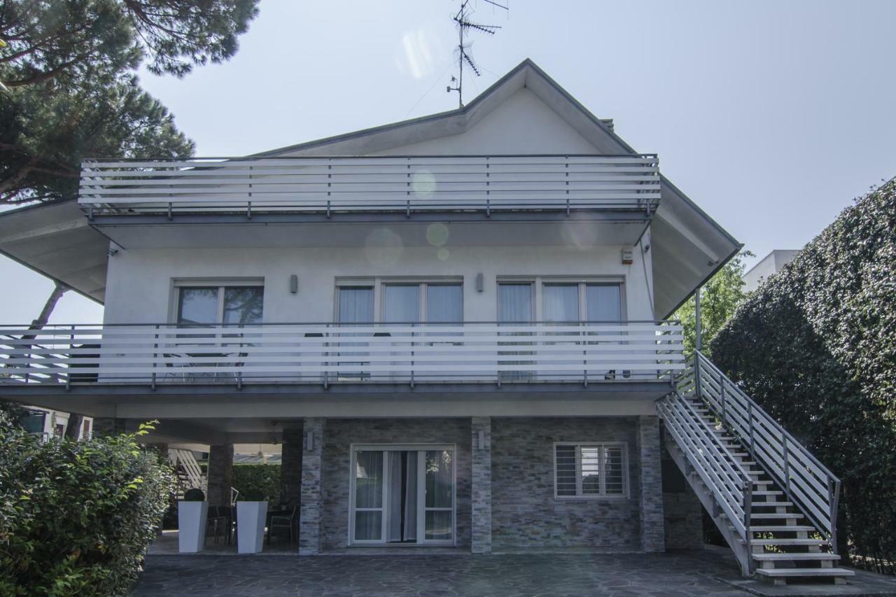 Appartamenti Federica Milano Marittima Ngoại thất bức ảnh